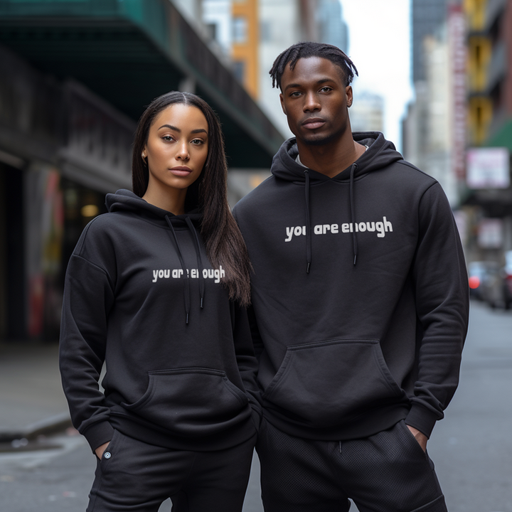 YAE | Unisex Hoodie med inspirerande citat