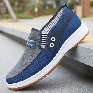 Helmut | Klassiska Slip-on Sneakers