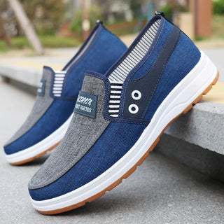 Helmut | Klassiska Slip-on Sneakers