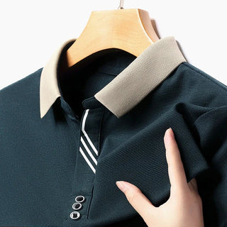 Manuel | Klassisk piké med stilren design